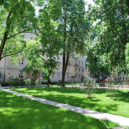 The Heart Of Nowa Huta - Free Garage Апартаменты