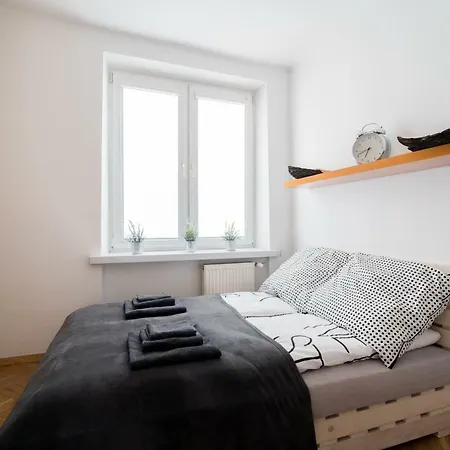 Apartamento The Heart Of Nowa Huta - Free Garage